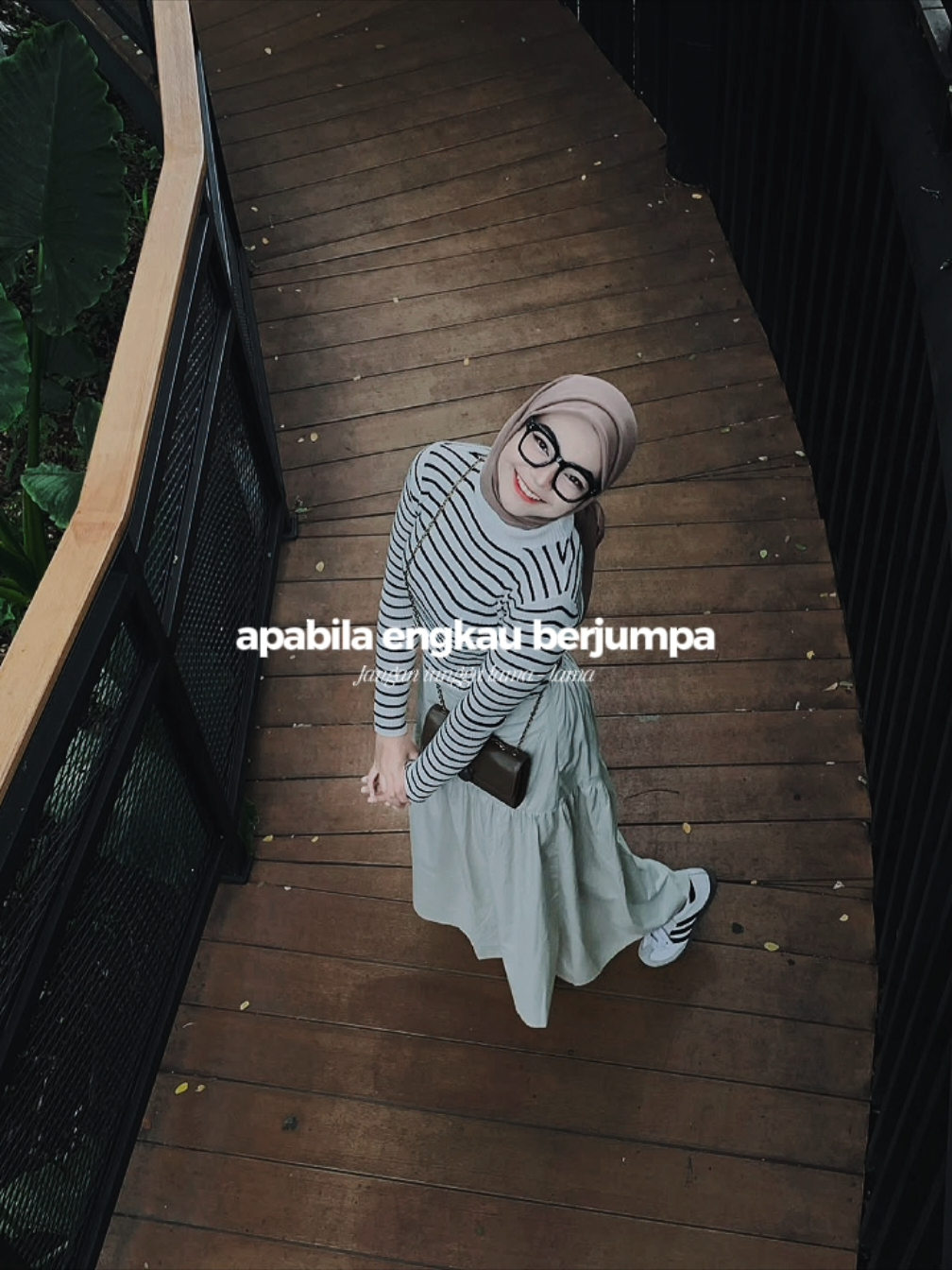 Jangan tunggu lama lama #CapCut  #lyric #song #overlay #templatecapcut 