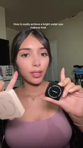 Looks sooo good 🫶🏽  finally found a powder for a bright under eye #brightundereye #makeuptips #carslan #tiktokshopblackfriday #tiktokshopcybermonday 