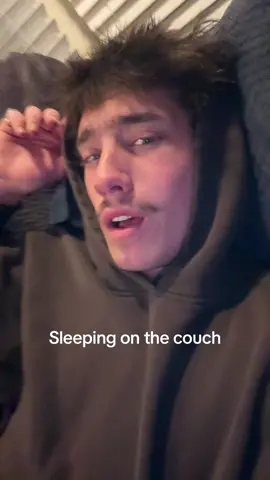 Honk shoooooo #catchinflies #sleeping #couch #epicsauce #awesome 