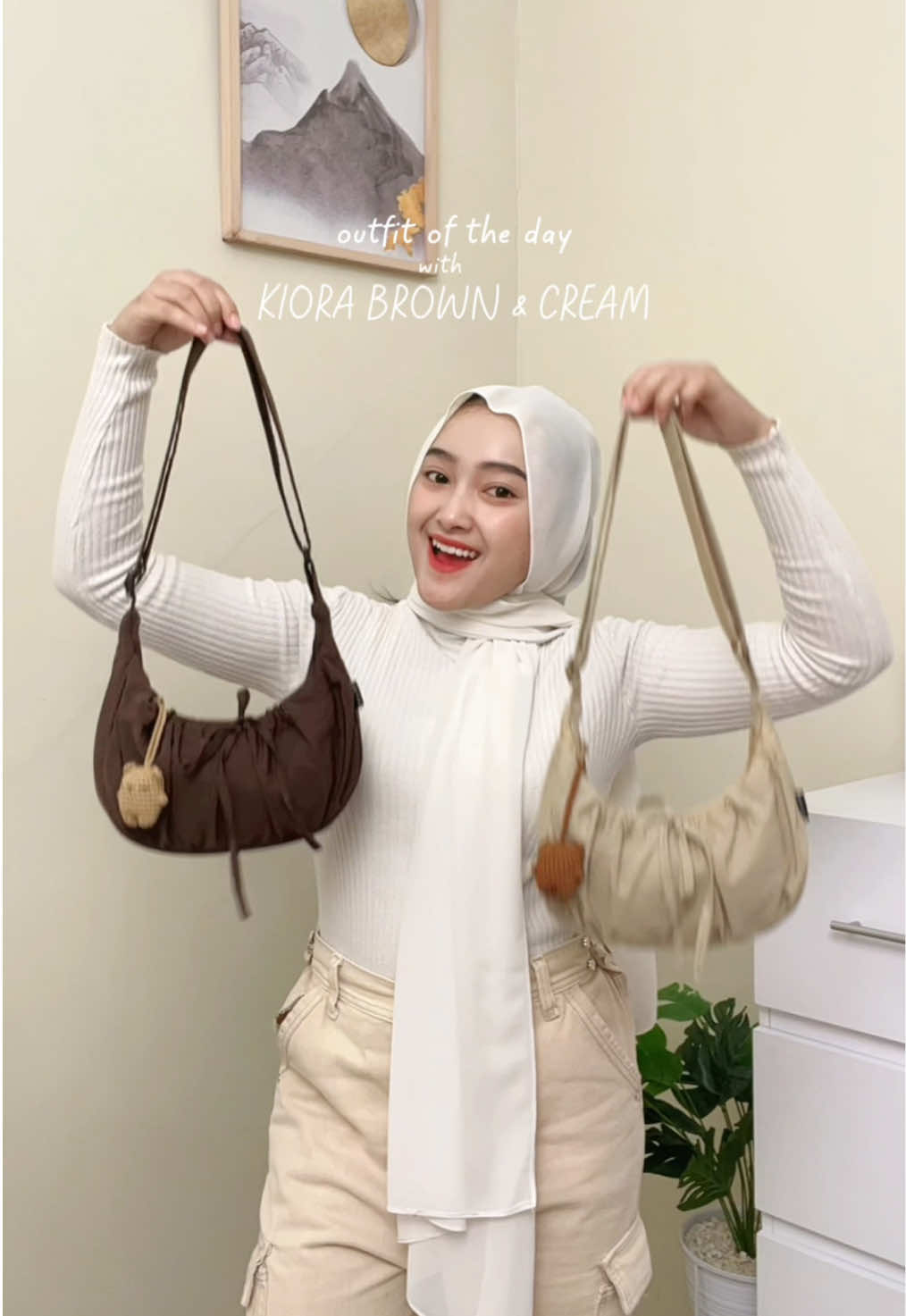 pilih brown atau cream?👀 #nad #kioraslingbag #brownbag 