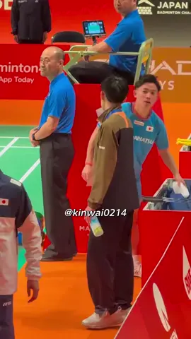 Momota trong vai trò mới ở cương vị huấn luyện tại giải cầu lông Nhật Bản 2025 #momota #KentoMomota #桃田賢斗 #kumamotomastersjapan2025 