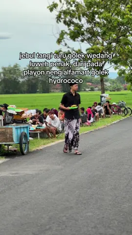 wes ora wayae sangar ning wayahe ayem 😌 #madiun24jam #kopikelilingwediudan #kopinyeni #kopipagi 