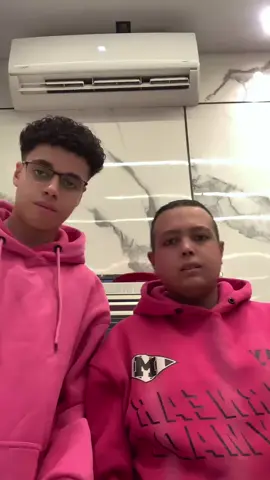 قاعد لوحدك كده سرحان شيطان يوزك في سكه شمال😂😂😂#الشعب_الصيني_ماله_حل😂😂 #foryou #fyp #fyppppppppppppppppppppppp #😂😂😂 @بـــودي🌚🫅🏼 