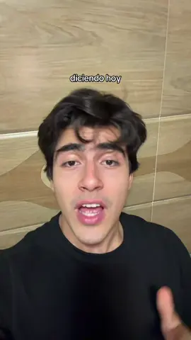 Frente frío 🥶☃️ | #humor#frio#clases#angrybird#frida