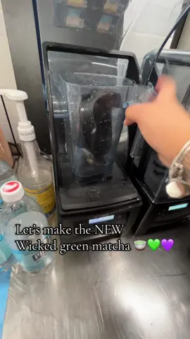NEW Wicked green matcha 🍵 @Dunkin' 🥰🥰😮‍💨 #dunkin #barista #matcha #wicked #fyp 