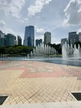 Klcc Twin tower Kualalampur Malaysia #kualalampur #malaysiatiktok #klcc_twintower #kualalumpurmalaysia 