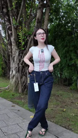 màu này là navy a nhé