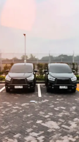 BLACK PHANTOM 🦦 #innova #reborn #fyp 