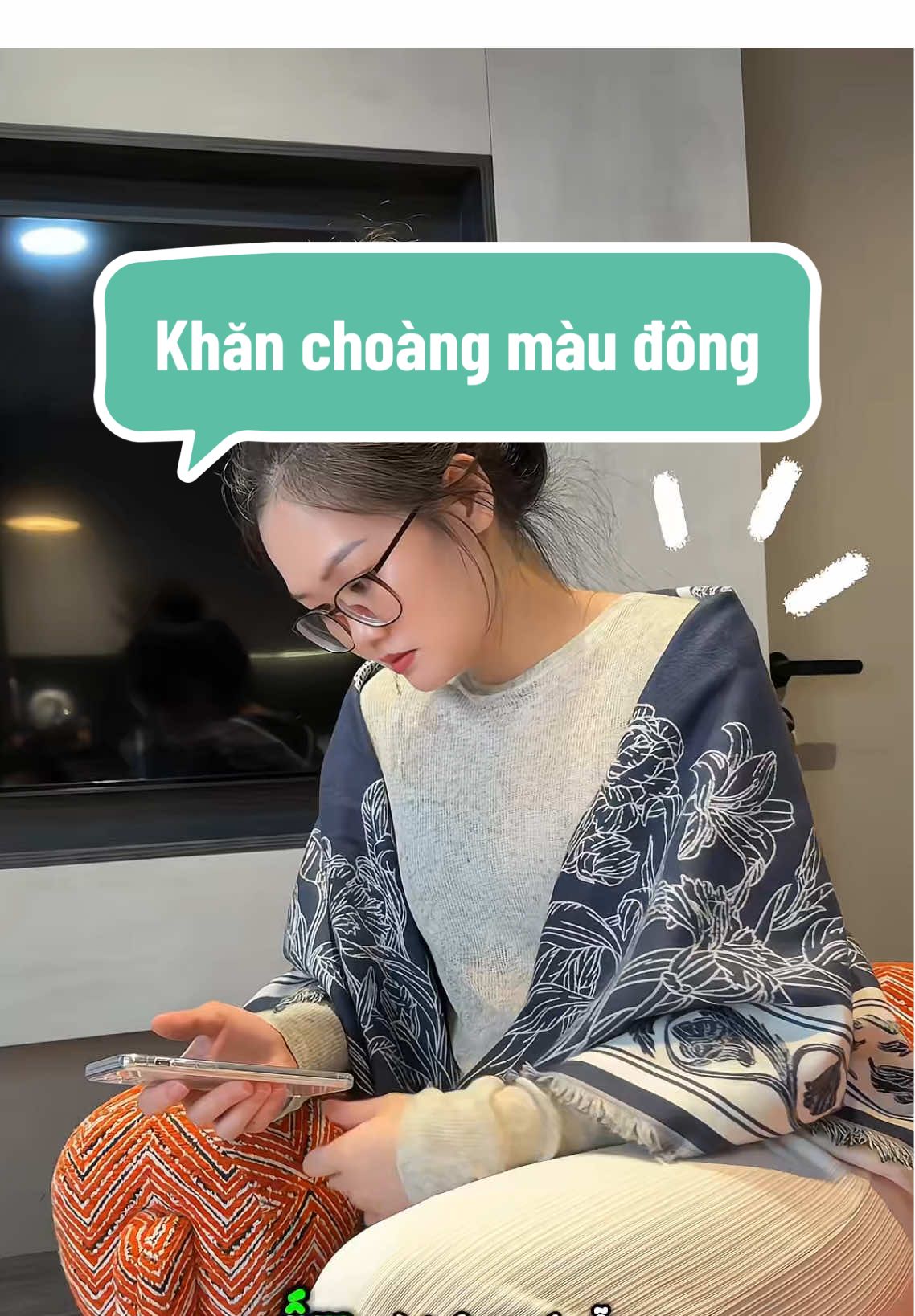 Đông có em này khoác vừa xinh vừa ấm chị em ạ #metayreview #khanquang #khanchoang #khanchoangmuadong #khanchoangsangchanh 
