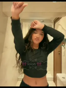 maravilhosa perfeita @Lorena Pina ✨