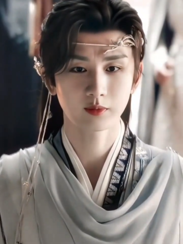 Nam thần cổ trang đẹp nhất trong lòng tôi 🥰 Vậy là hết phim rồi, hẹn gặp anh trong một bộ phim mới, một vai diễn mới nhé... #chengyi #成毅 #thanhnghi #thànhnghị #xuhuongtiktok 