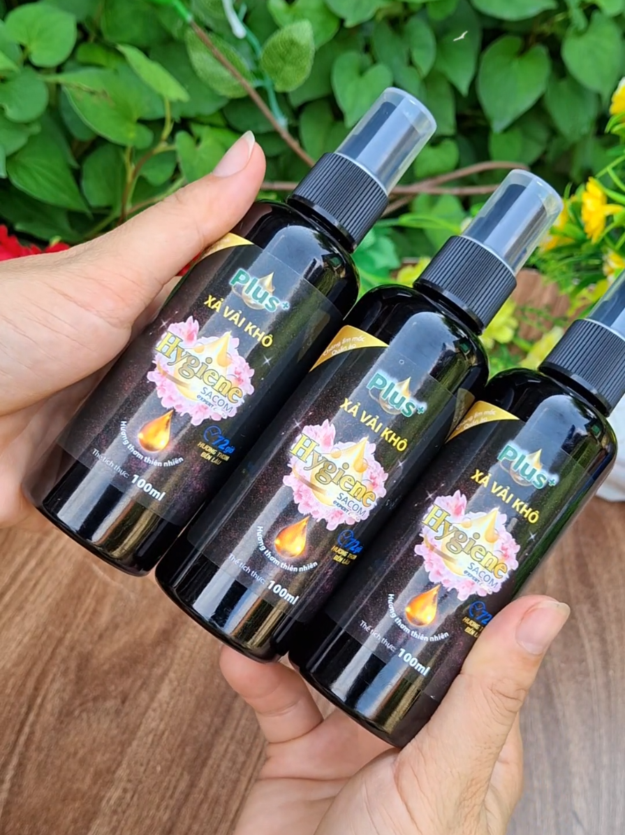 Combo 3 chai 35k, thơm cả ngày, như xài nước hoa... #xitvaikhoquanao #xitvaikho #xitthomquanao ##meboreview2 @⚘⚘Me Bơ Review ⚘⚘ @⚘⚘Me Bơ Review ⚘⚘ @⚘⚘Me Bơ Review ⚘⚘ 