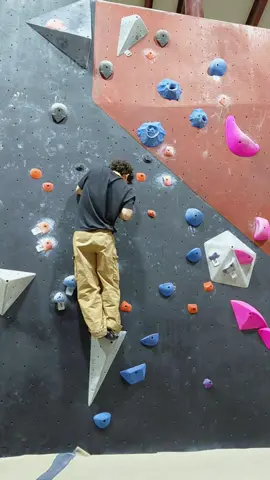 I dont know where to go 😔 #boulder 