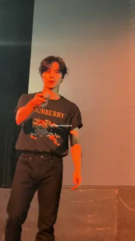 Y que me pongo a ver videos de mi Rocky porque Zini trae toda la intension de robarle mi corazón, Yo los amo a mis 6 preciosos, pero definitivamente Rocky es el dueño de mi corazón ❤️‍🩹💘 @ROCKY  #astrokpop #rocky #hamo #aroha #Rockyfyp