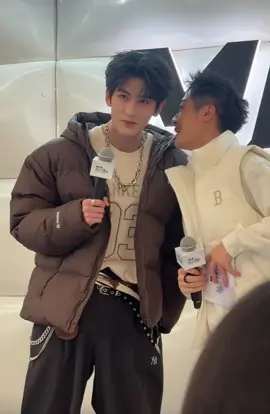 Anh ta đã xuất hiện rồi đây😚 #zhanglinghe #zhanglinghe张凌赫 #truonglanghach 