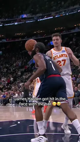 That’s gotta hurt 😳 #NBA #basketball #jamesharden #harden #clippers 
