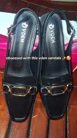 my best budol this year! very comfy gamitin + napaka classy pa ng design ☺️  #vdenshoes #midheelsandals  #womenshoes #comfyshoes #officeshoes 