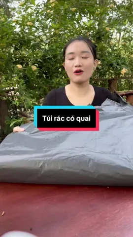 Nghĩ đi nghĩ lại em vẫn thấy túi đựng rác có quai là chân ái. Dùng rất là tiện lợi, thân thiện môi trường nên dùng cũng yên tâm #tuirac #tuidungrac #xuhuong #dogiadung 