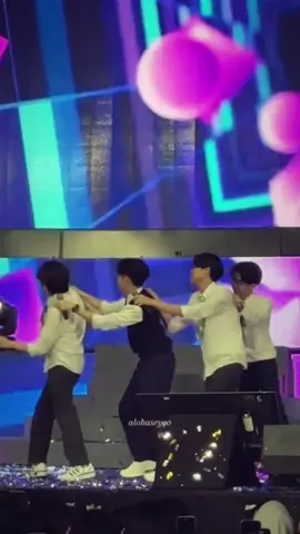 join trend trio nus+yunus 😉 cr: ada di video #trionusyunus #kevmistry #axelots #sandyours #maxwellsalvador 