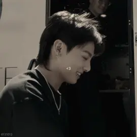 you treat people the way you want to be treated :) and that energy you put out always finds its way back #정국 #jungkook 