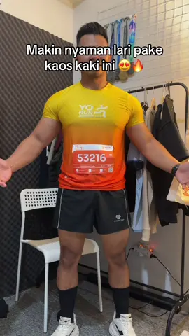 Ada 15 warna yang bisa kamu pilih,kaos kaki bisa dipake cowok/cewek bikin lari kamu makin nyaman,buruan cekout sebelum kehabisan #kaoskakirunning#kaoskakicewek #kaoskakicowok#kaoskakiunisex#socks 