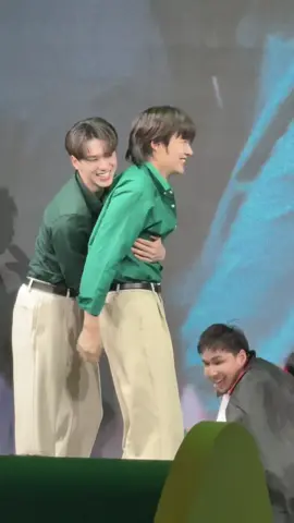 ใช้หน้าทีการงานในทางที่ชอบมาก👀👀#kengnamping #เก่งน้ําปิง #fyp #ศึกGrabFoodMegaSaleถูกกว่าชัวร์