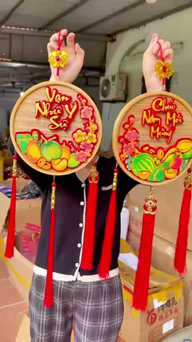 Treo tròn tre ngũ sắc kích thước 25x70cm #phukientrangtritet #khanhtreotet #liengtreotet #decortet #trangtritet2026 