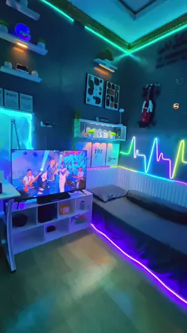 🗣️: kok jarang keluar rumah?#kamarminimalis #kamaraesthetic #dekorasikamar #kamarcowok 