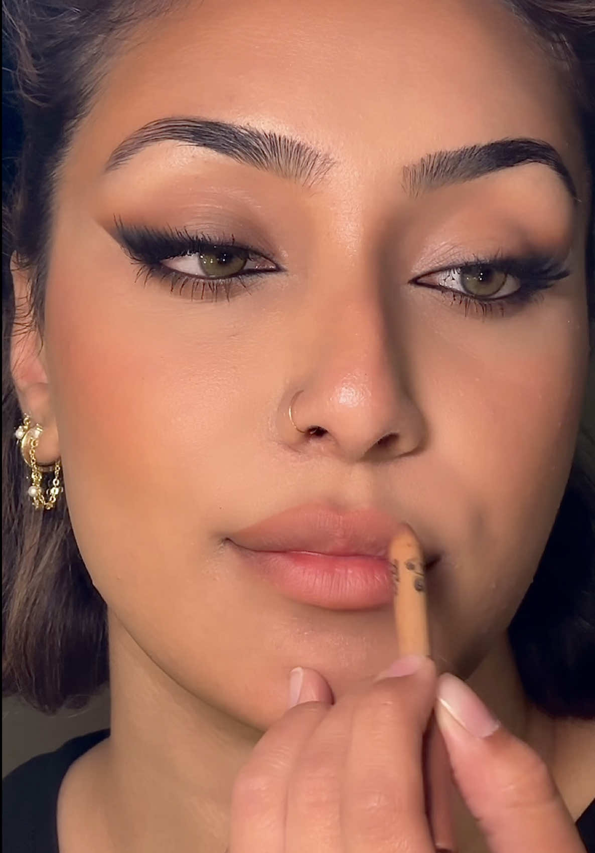 Long awaited in-depth eye makeup look 🐈‍⬛  products used:  @NYX Professional Makeup pro fix stick @makeupforever artist color pencil @Morphe Cosmetics makin bank palette  @M.A.C Cosmetics Store siren lash @Persona Cosmetics black mascara  #makeuptutorial #makeuptok #fyp #cateye #darkfeminine #eyelook 