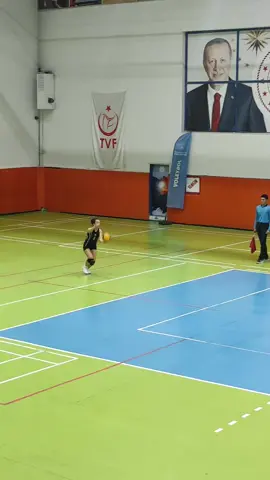 MÜTHİŞ PLASE & ZEREN VS BLUE WOLVES & GENÇ KIZLAR SÜPER LİGİ 