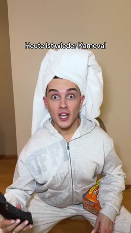 Es geht los 😍 Heute ist wieder Karneval! Benutzt alle den Sound 😱 #karneval #fünftejahreszeit #viral 