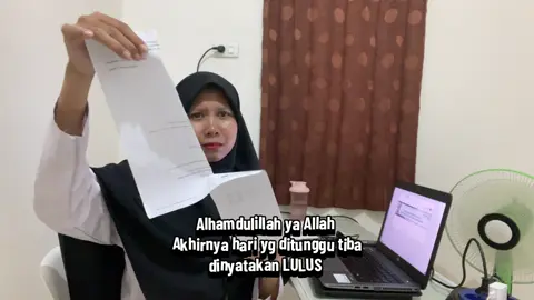 Alhamdulillah tepat hari ini tgl 11 November 2025 pengumuman kelulusan ukmppg pai kemenag 2025 dinyatakan lulus.👏🏻🥰 Masya Allah perjuangan yg luar biasa, Akan jadi cerita dalam hidup ini ☺️🥹🤗 Terimakasih ke pada suami, anak-anak, orangtua serta besti besti ku yg sudah suport & membantuku. Semoga Allah mudahkan segala urusan, Sehatkan badan dan diperbanyak rezeki. Aamiin yarobbal’alamiin 🤲🏻🥰🫶🏻 #ppgpaikemenag2025 #pejuangppg2025 #fyppppppppppppppppppppppp 