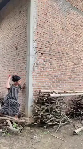 #creatorsearchinsights  komedi cah kentir 