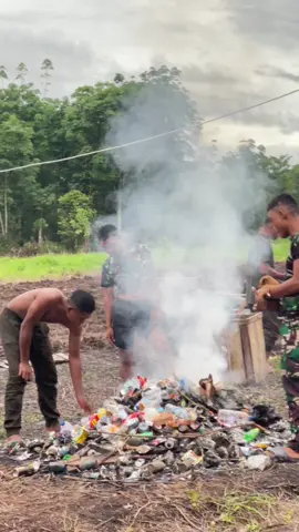 Resiko jadi anjing tentara #anjingtni 