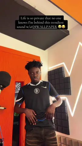 Life is so private that nobody knows that I created this monster W/@DJ WALLPAPER  Search “TheLinkUp” to get then t