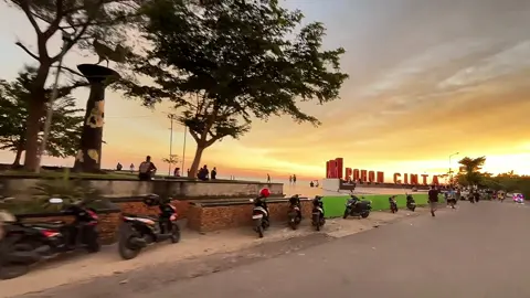 Pohuwato mmng indah,mar jgn prnh jatuh cinta di kota in aplgi marisa mohimbulowa da'a tingolio🤣🤣 #fyppppppppppppppppppppppp #fyp #gtlostoryy🔥 #gabutdoang🤪 #pohuwato_marisa 