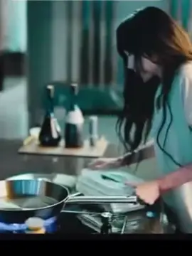 karna sering di KDRT oleh suaminya wanita itu menjadi trauma🥹😢 #drakor #drakorsad #drakorrekomendasi #fyppppppppppppppppppppppp #comebackcouple 