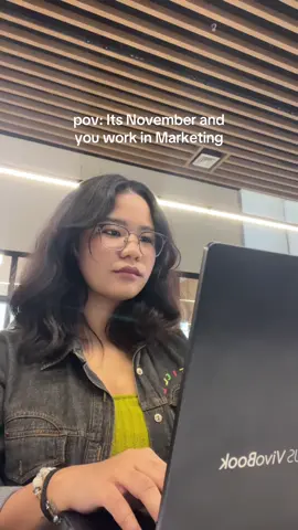 countdown?🎅🏻 #WorkinPH #relatable #christmas #corporatelife #marketing 