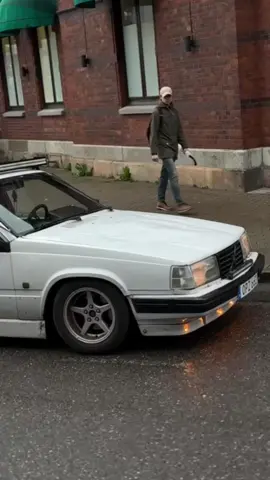 Stjärnhimmel till bilen som nästa steg? Tack till @🇦🇷 för filmande. #opz662 #fyp #volvo #1990sthrowback #epa 