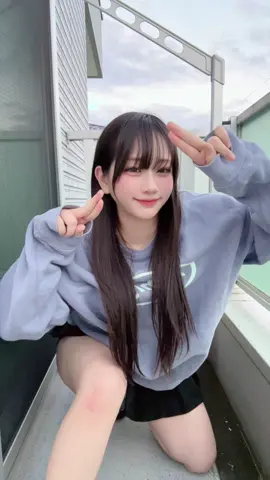 日が落ちるのが早くてベランダ滞在時間短め😭💦 #milk #好きすぎて滅 #ベランダネキ