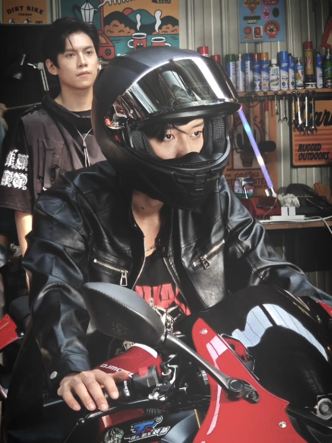 duluan guys suami aku ini😝 #ludandong #aktorchina #fyp  #zhanglinghe #wanghedi  cr: @ryuzawapreset 