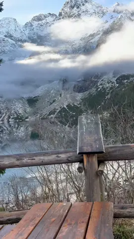 11.11.2025 na szlaku górskim Tatr, Morskie Oko #morskieoko #tatry #tatrypolskie #góryjacektop #jacektok 