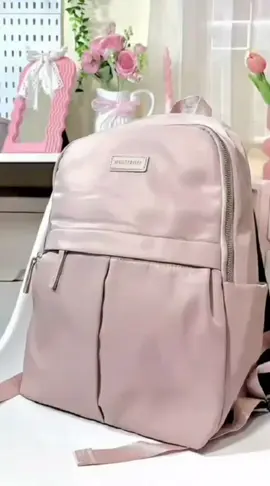 Breton backpack by Mossdoom cocok banget nih dipakai sekolah maupun kuliah. Spacenya besar, muat banyak dan bisa untuk laptop 14 inch. Udah waterproof juga 😍🤩 #tasmossdoom #backpack #tasransel #ranselmossdoom #xybca 