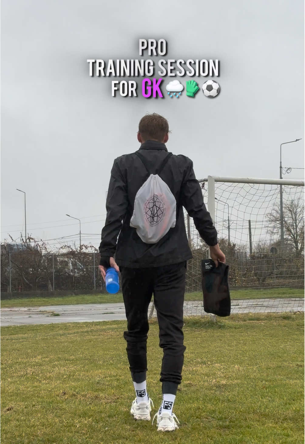 What do you think about my saves?🧤🔥 Part 2 ? You’re not ready…🤣👀#football #roadtopro #training #solosession #goalkeeper 