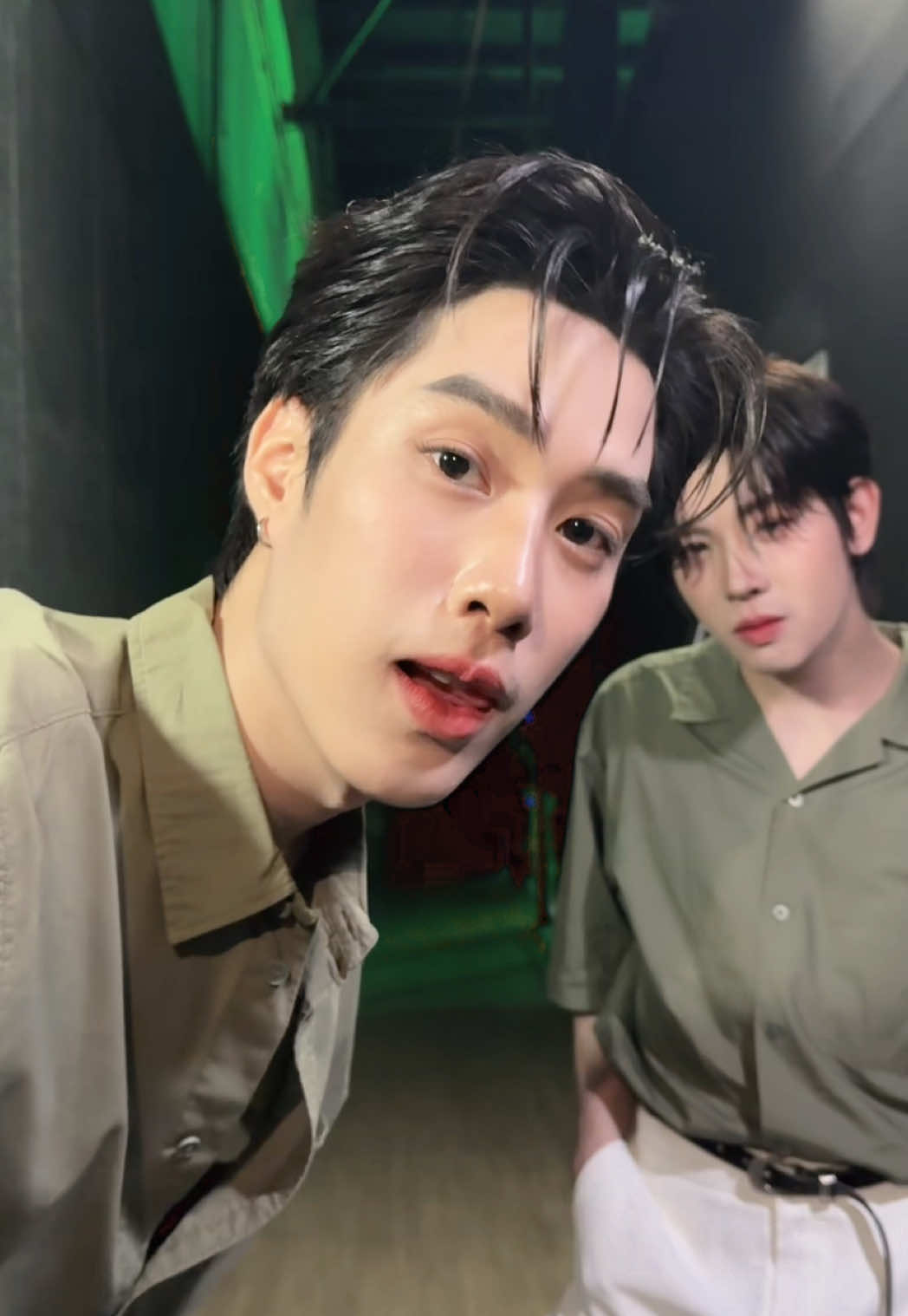 คู่นี้การันตี101%🤪 . #ศึกGrabFoodMegaSaleถูกกว่าชัวร์* #tlefirstone #เติ้ลเฟิร์สวัน #tle_mtm #firstone @ว้อทอีฟ - What if @Firstone 