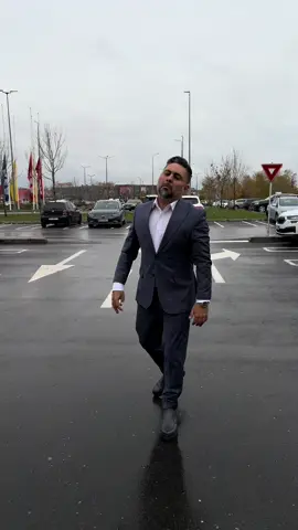 #leonardgilbertfieraru #locuridemunca #edujobs #job #romaniinstrainatate 