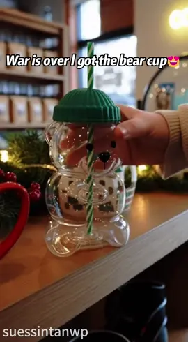 #tikokshopblackfriday #tiktokshopcybermonday I got my viral bear cup 😍 #bearista #starbucks #bearcup 