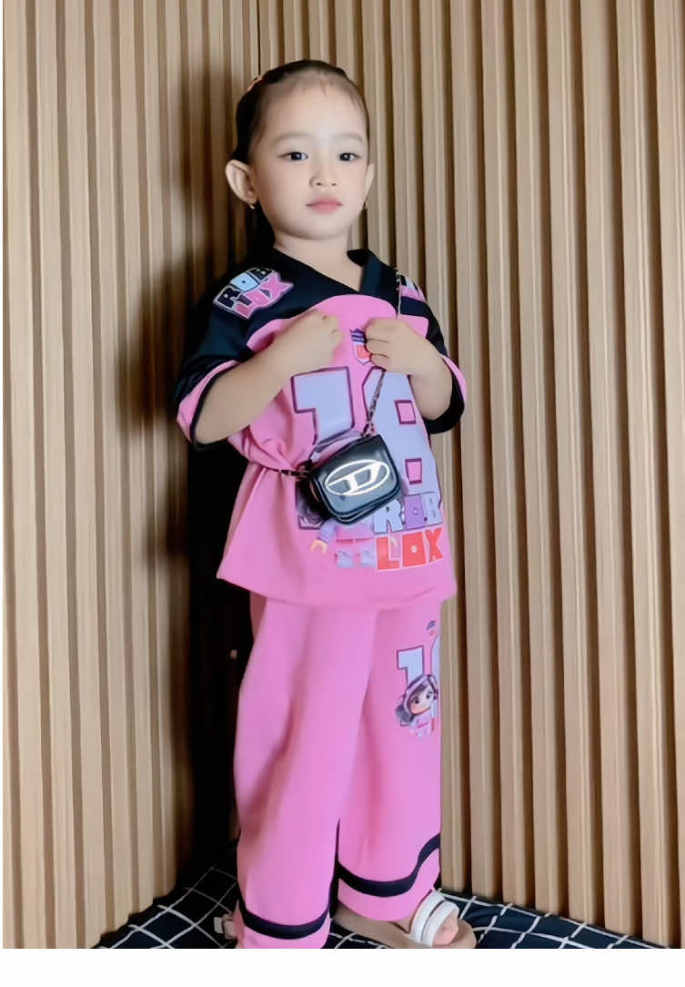 Sekarang lagi trend banget baju roblok anak #bajuanak #bajuanakmurah #bajuroblox #roblox 