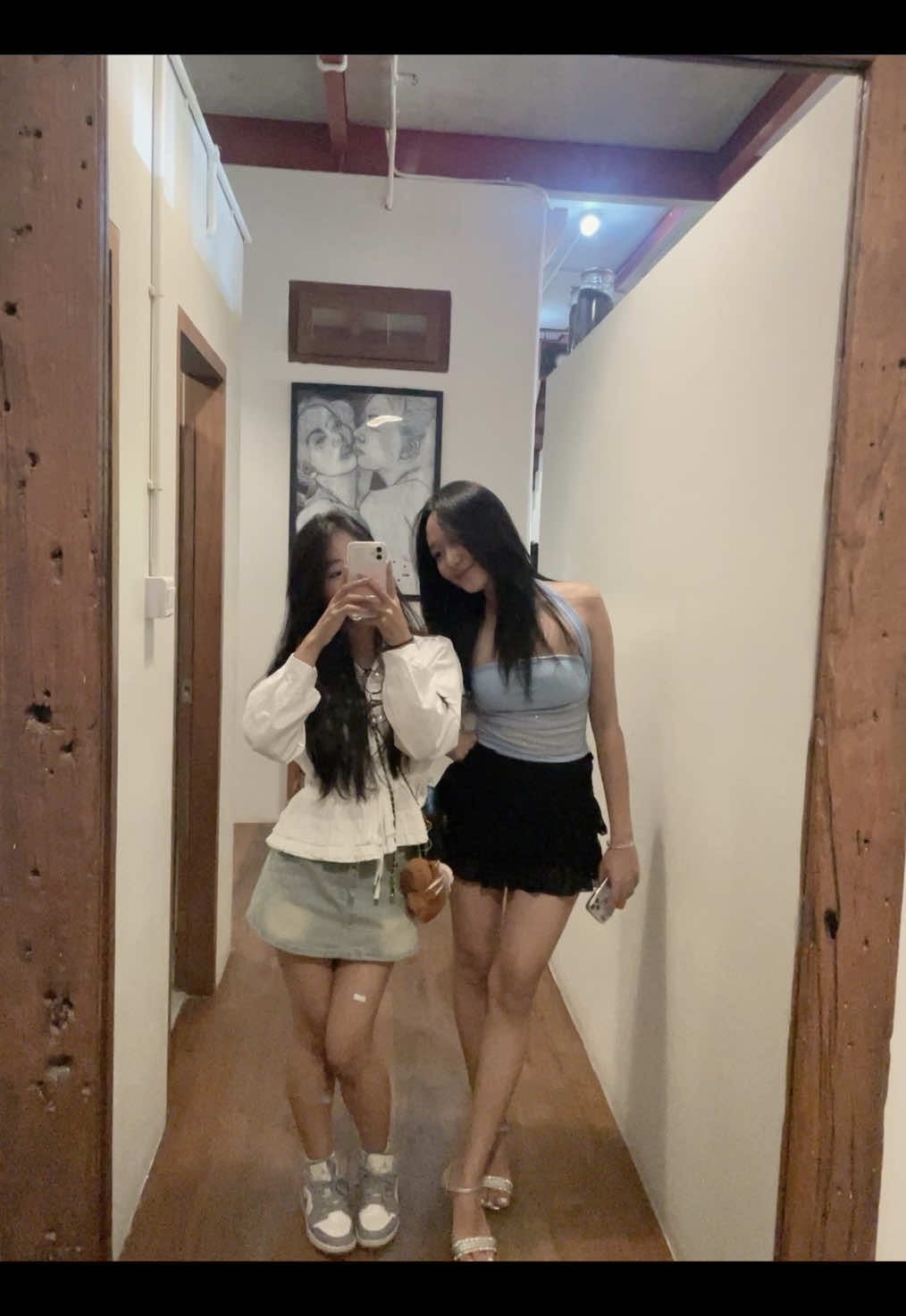 #reunionafter5yrs#xyzabc#girlsdate #cafe