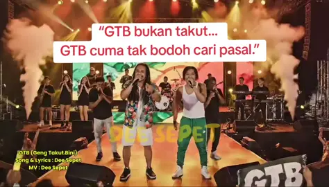 “Member panggil aku ‘abang kawasan’. Tapi kawasan aku cuma radius 5 minit dari rumah.” #reggaeton  #deesepet  #gengtakutbini  #tiktokmalaysia #fypmalaysia
